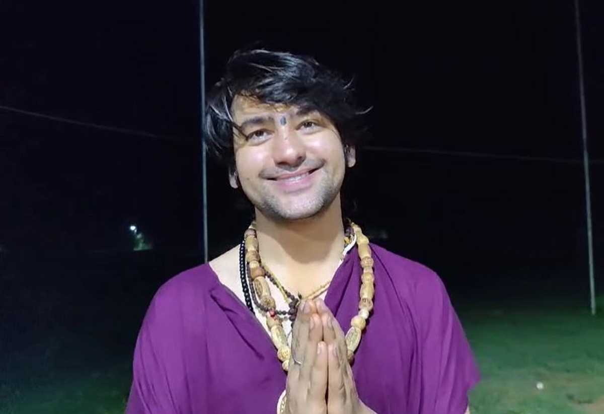 बांग्लादेश जैसी स्थिति भारत में हुई तो यहां के हिंदू कहां जाएंगे : धीरेंद्र शास्त्री